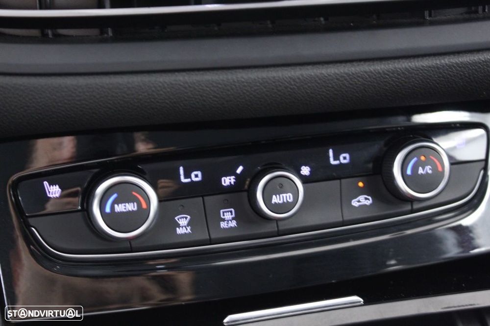 Opel Grandland 1.5 CDTI GS Line AT - 30