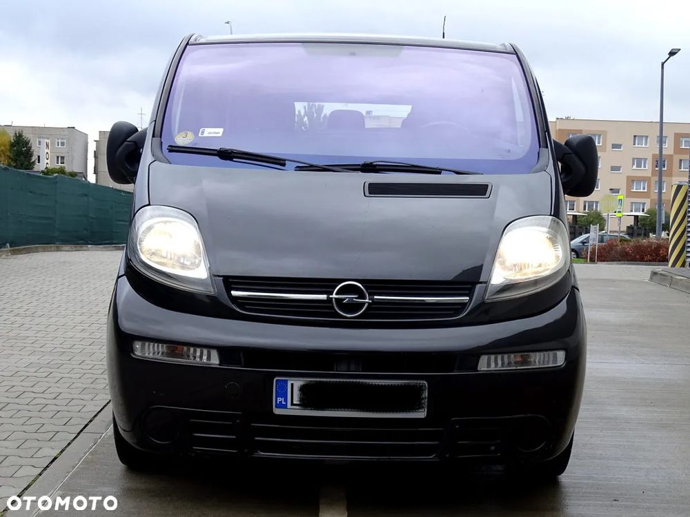Opel Vivaro 2.5 CDTI L1H1 Tour - 2