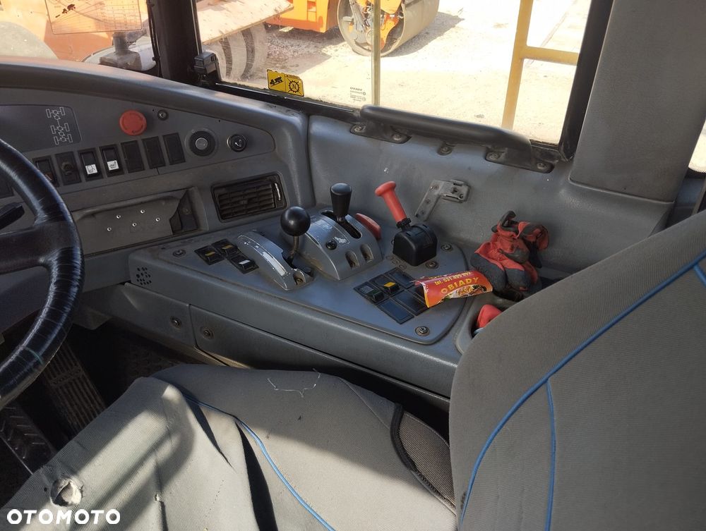 Volvo A25D - 11