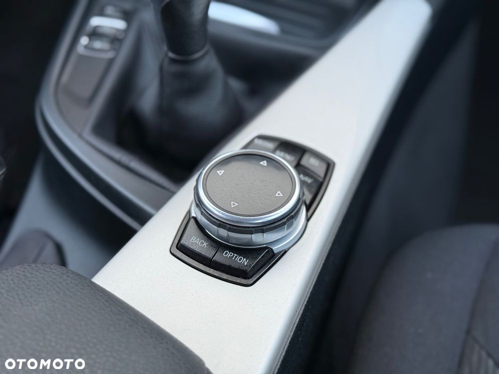 BMW Seria 3 320d DPF - 37