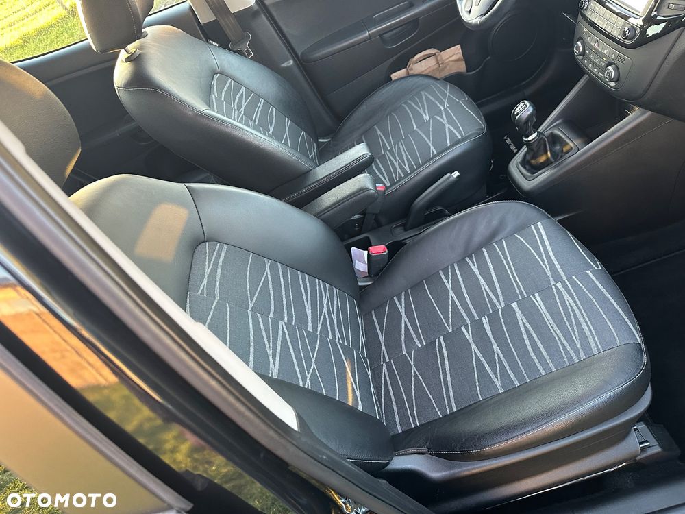 Kia Venga 1.6 CRDi 128 ISG Vision - 22