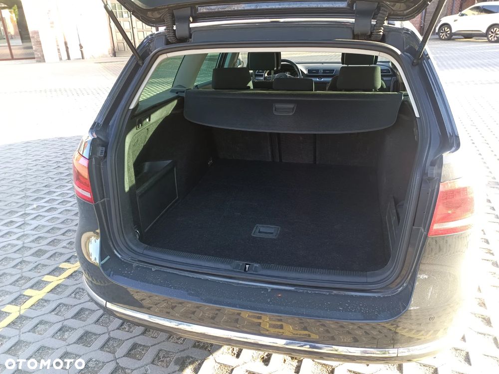 Volkswagen Passat 2.0 TDI DPF DSG Highline - 7