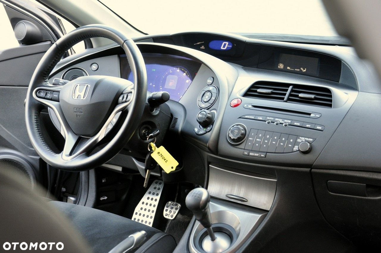 Honda Civic 1.8 Sport - 6