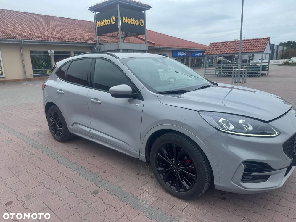 Ford Kuga 2.5 FHEV FWD Graphite Tech Edition e-CVT - 12