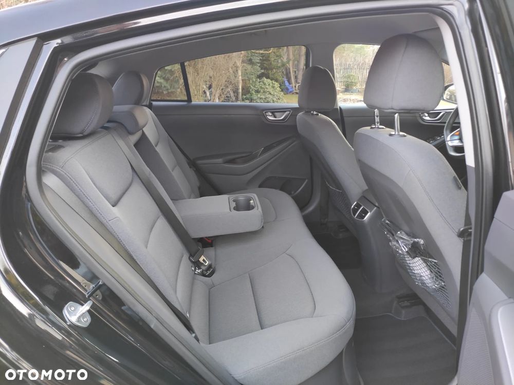 Hyundai IONIQ 1.6 GDI Premium - 14