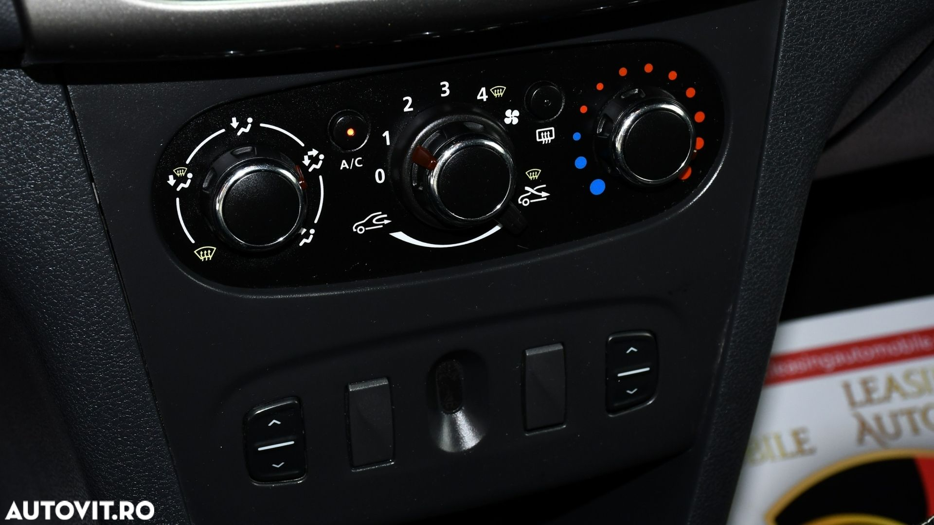 Dacia Logan 1.5 90CP Laureate - 13