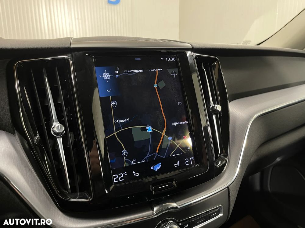 Volvo XC 60 T6 AWD Recharge Geartronic Inscription - 18