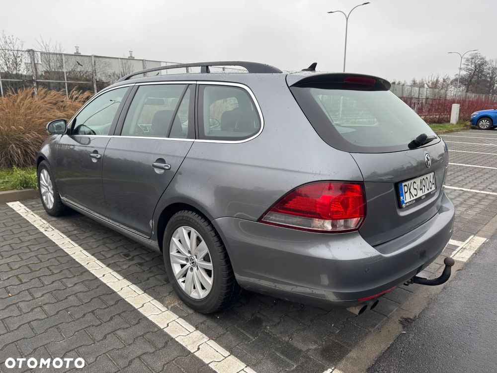 Volkswagen Golf 2.0 TDI Highline - 9