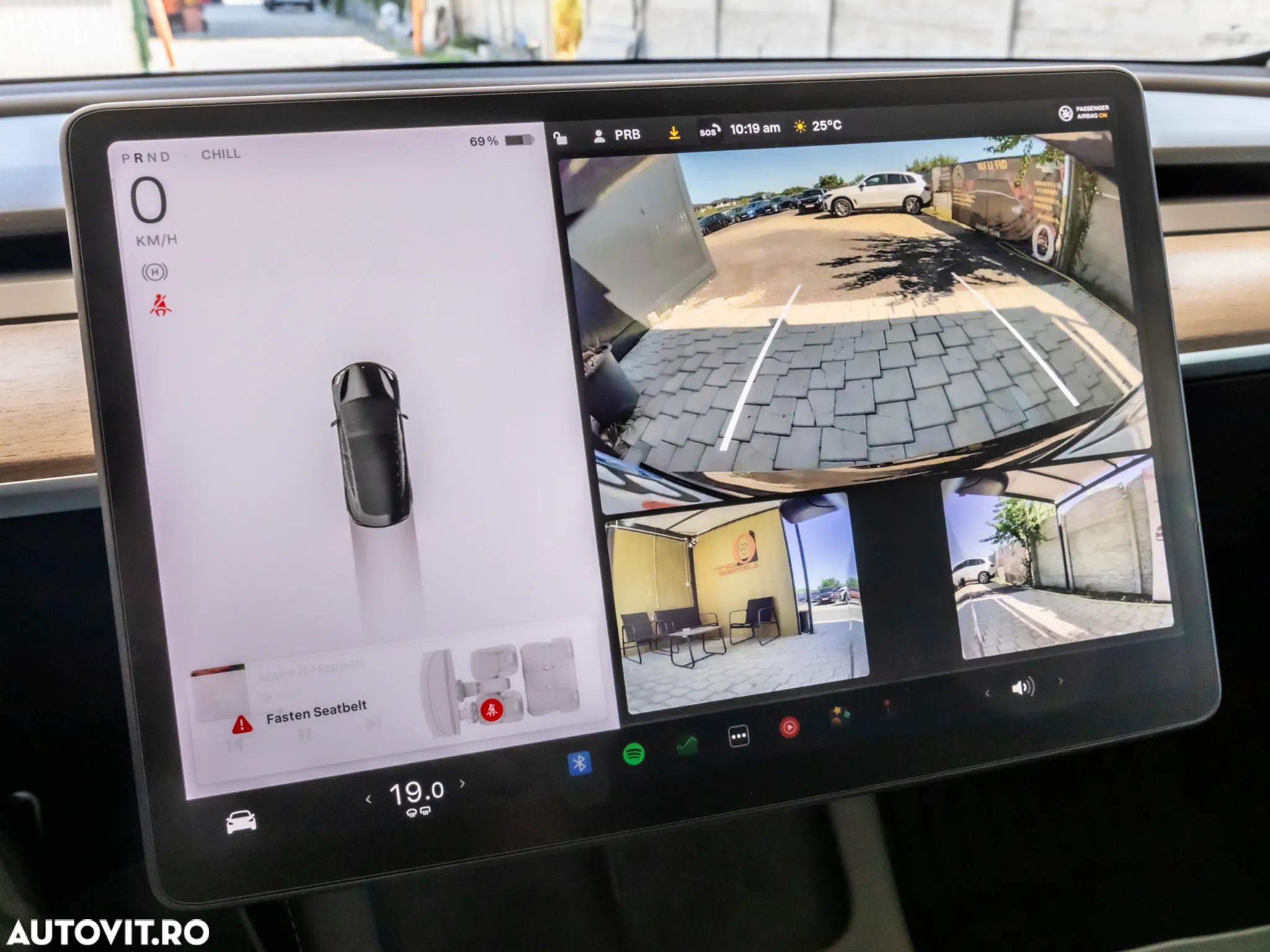 Tesla Model 3 Long Range - 36