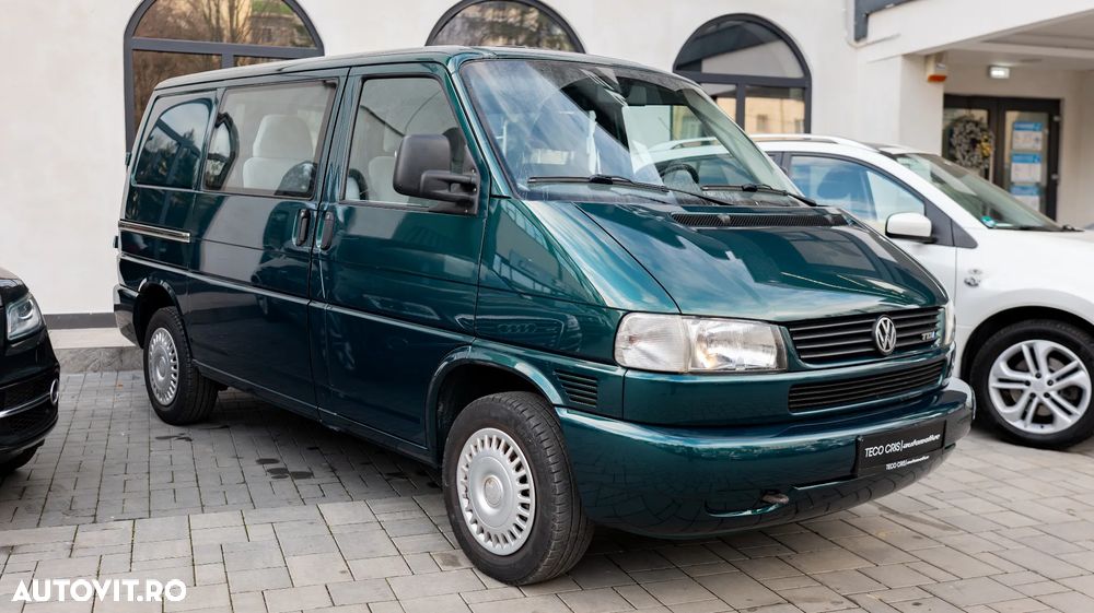 Volkswagen Transporter - 1