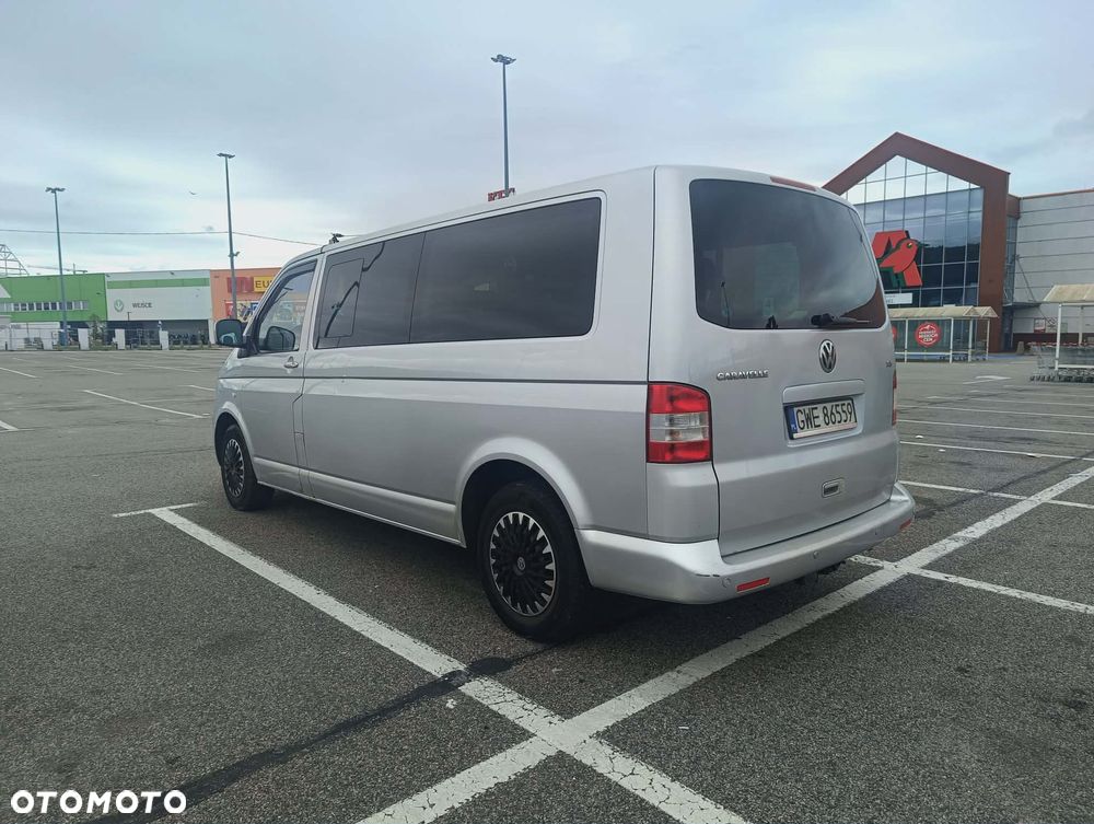 Volkswagen Caravelle - 5