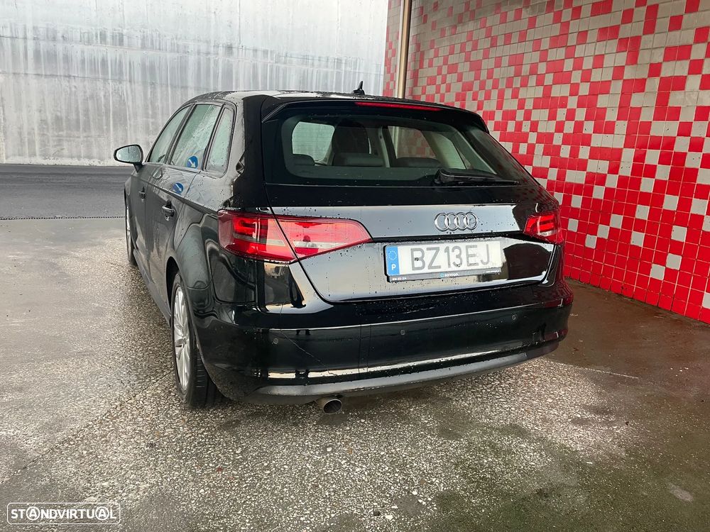 Audi A3 Sportback 1.6 TDI - 7