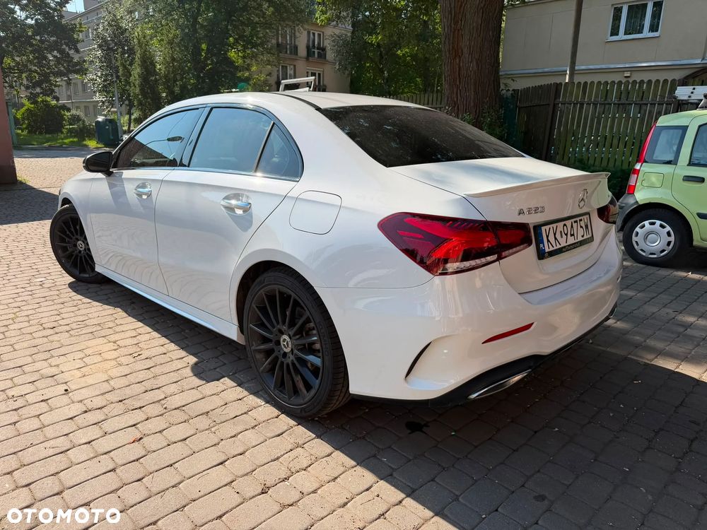 Mercedes-Benz Klasa A 220 7G-DCT AMG Line - 9
