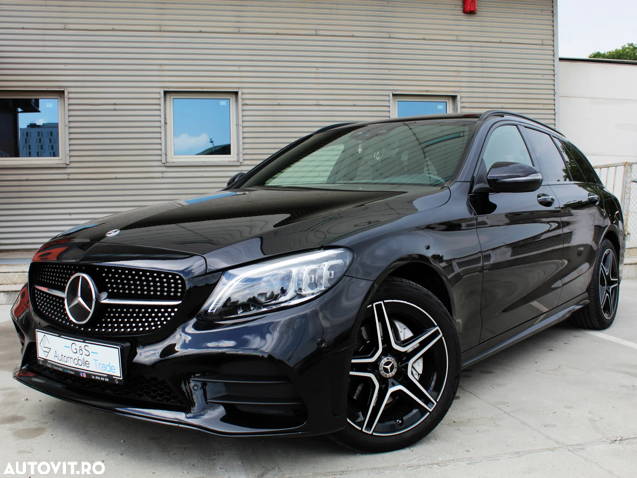 Mercedes-Benz C 220 d 4Matic T 9G-TRONIC AMG Line - 6