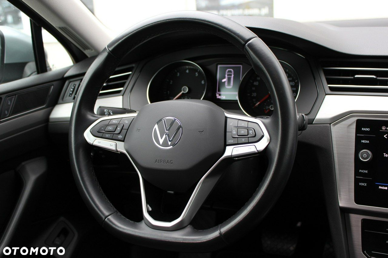 Volkswagen Passat 1.5 TSI EVO Essence DSG - 14