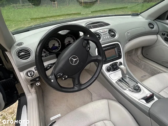 Mercedes-Benz SL 55 AMG - 18