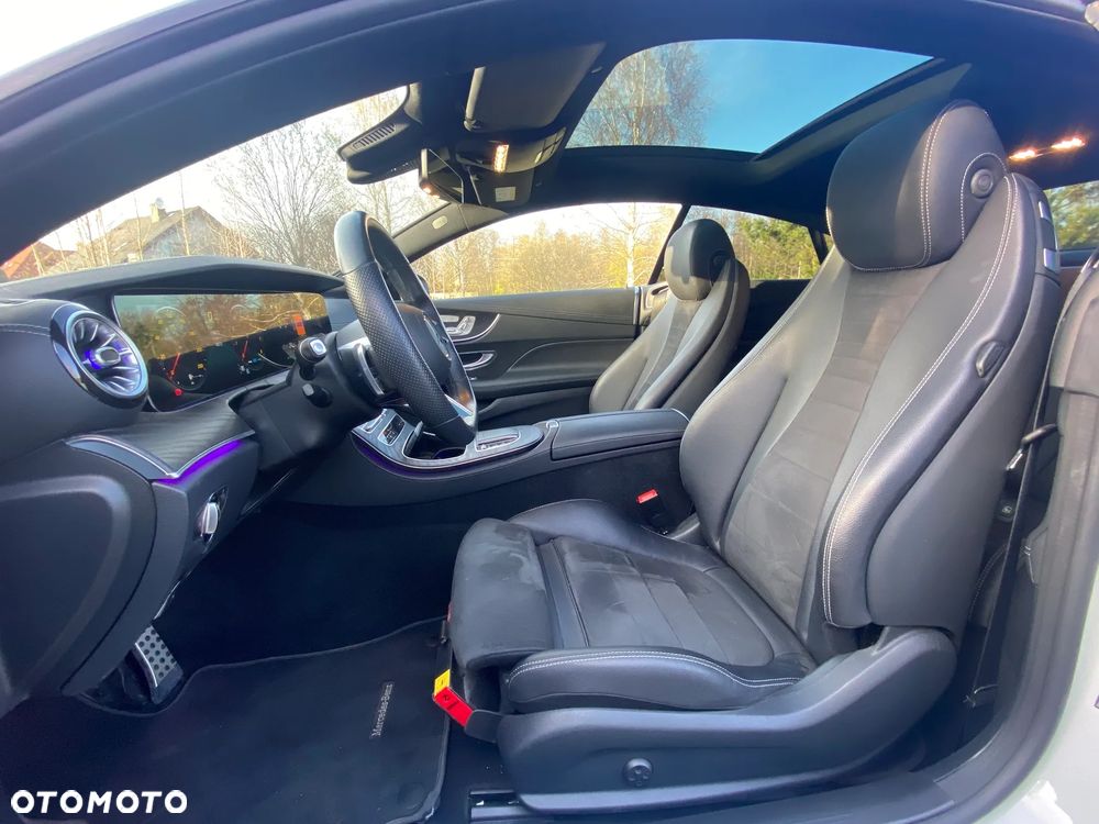 Mercedes-Benz Klasa E 200 4-Matic AMG - 13