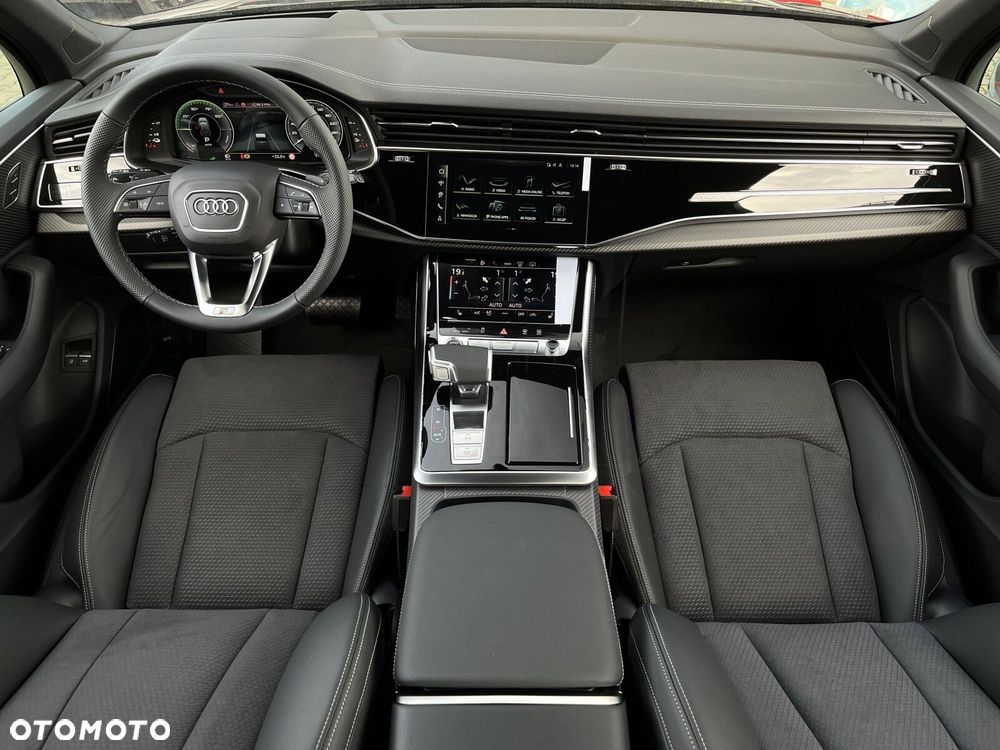 Audi Q7 - 36