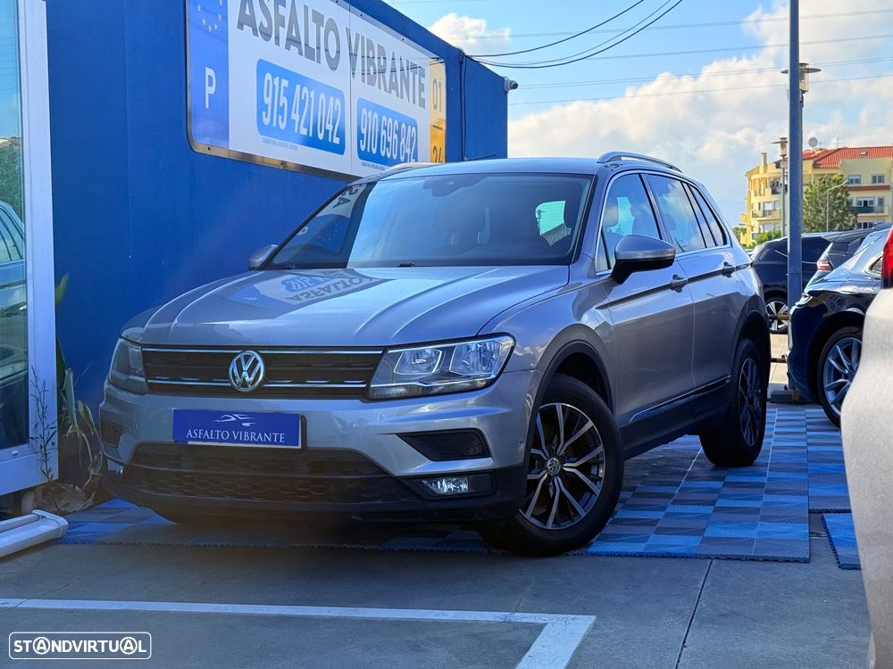 Volkswagen Tiguan 1.6 TDI Confortline — fotografia 4