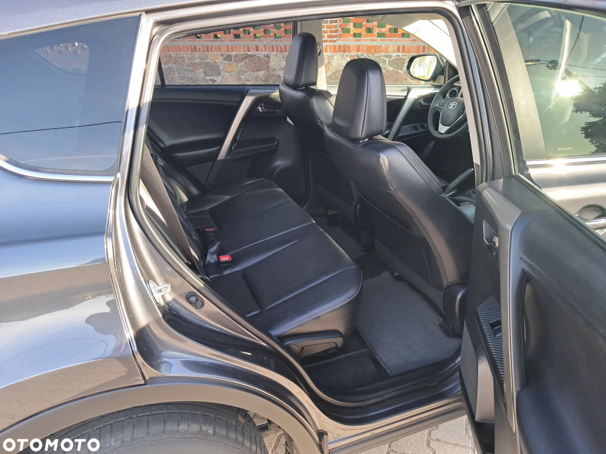 Toyota RAV4 2.2 D-4D 4x4 - 7