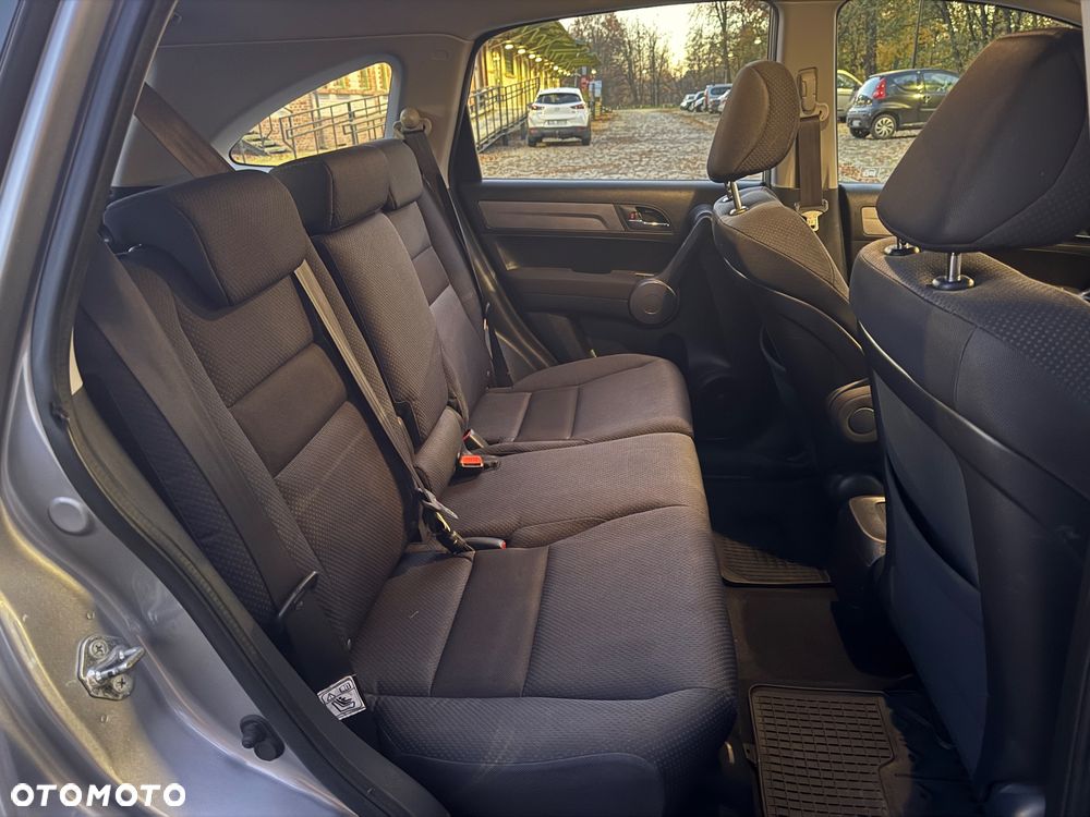 Honda CR-V 2.0 Comfort - 23