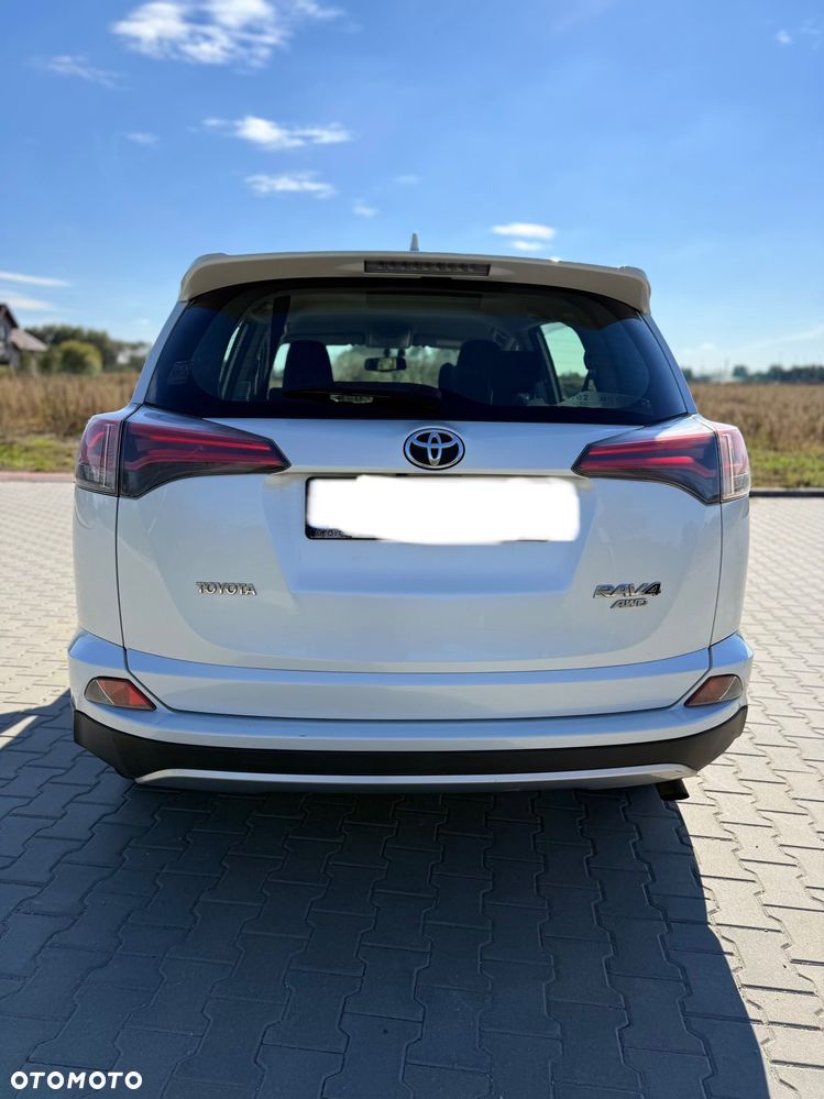 Toyota RAV4 2.0 Active 4x4 - 5