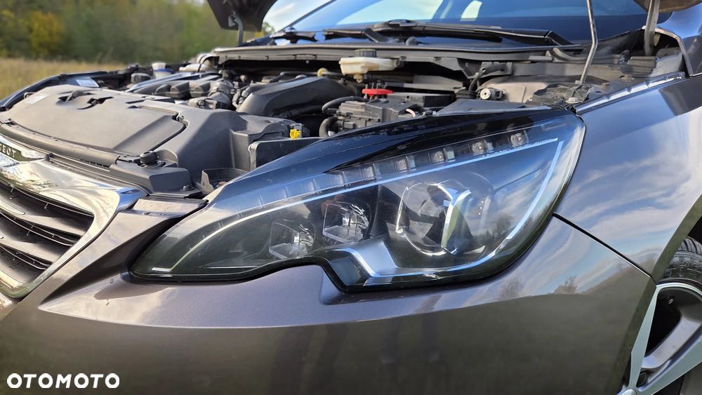 Peugeot 308 1.6 THP Allure - 10