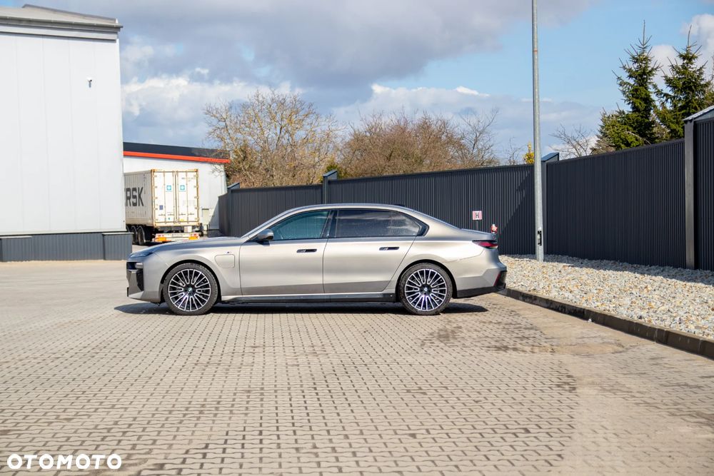 BMW Seria 7 - 3