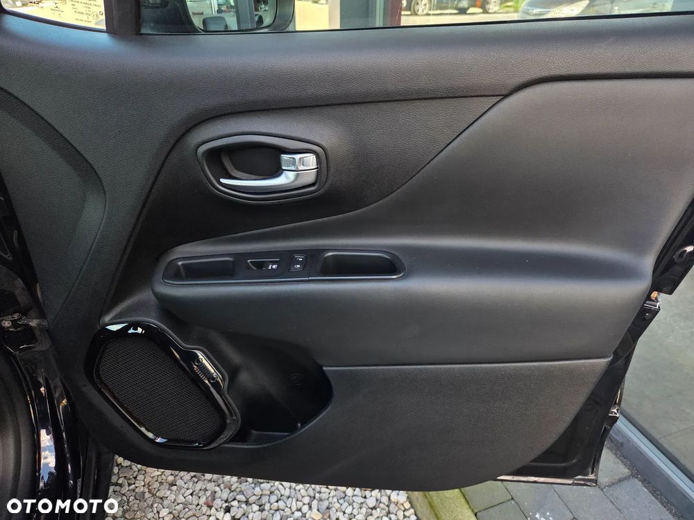 Jeep Renegade 1.6 E-TorQ Longitude - 17