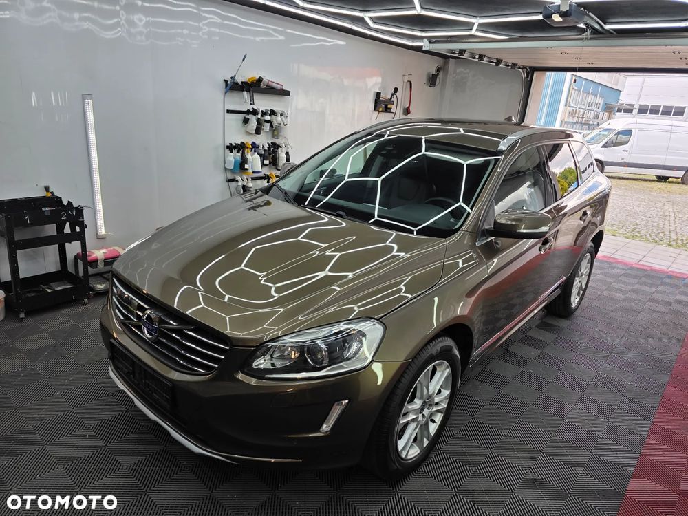 Volvo XC 60 D5 AWD Summum - 19