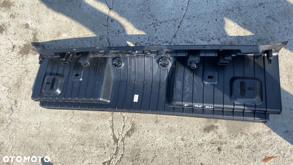 BMW 4 F36 OSŁONA NAKŁADKA PASA TYLNEGO PROGU BAGAŻNIKA 7309520 EUROPA - 2