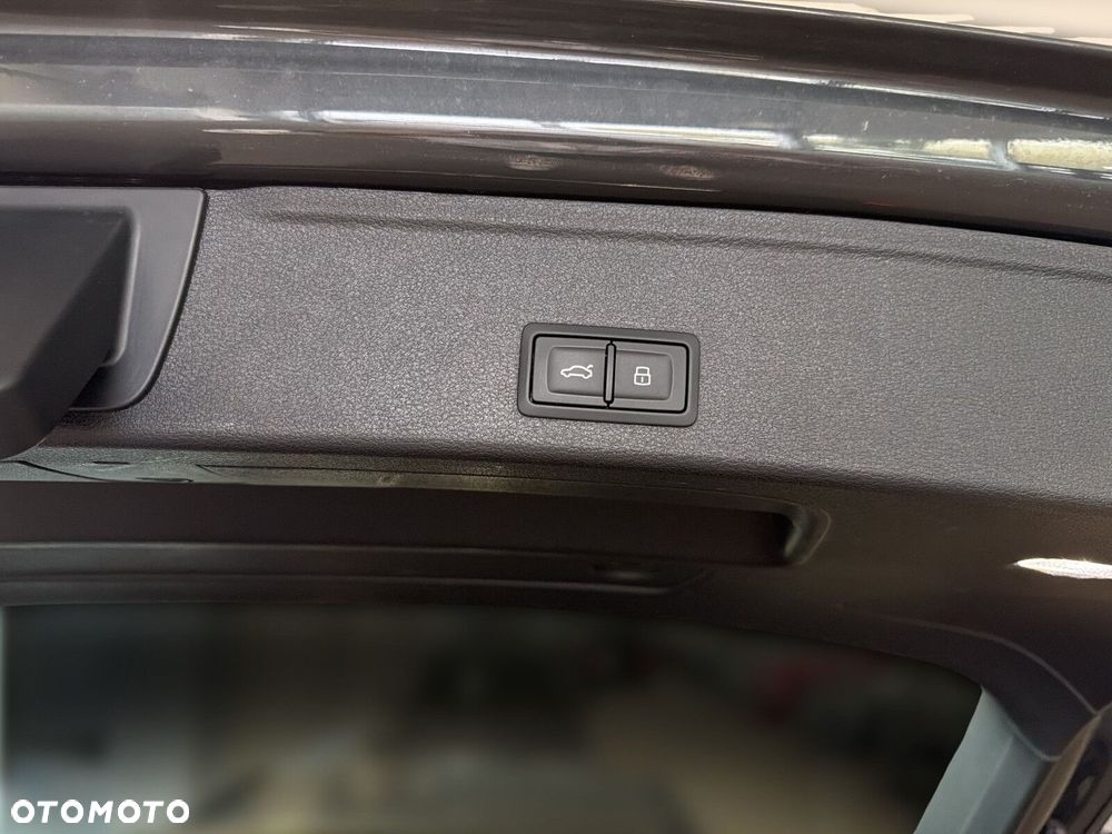Audi A4 Avant 40 TDI mHEV Quattro S tronic - 31