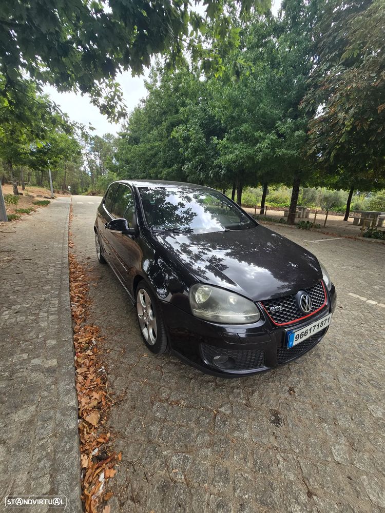 VW Golf 2.0 GTi - 5