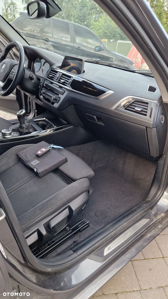 BMW Seria 1 114d M Sport - 16