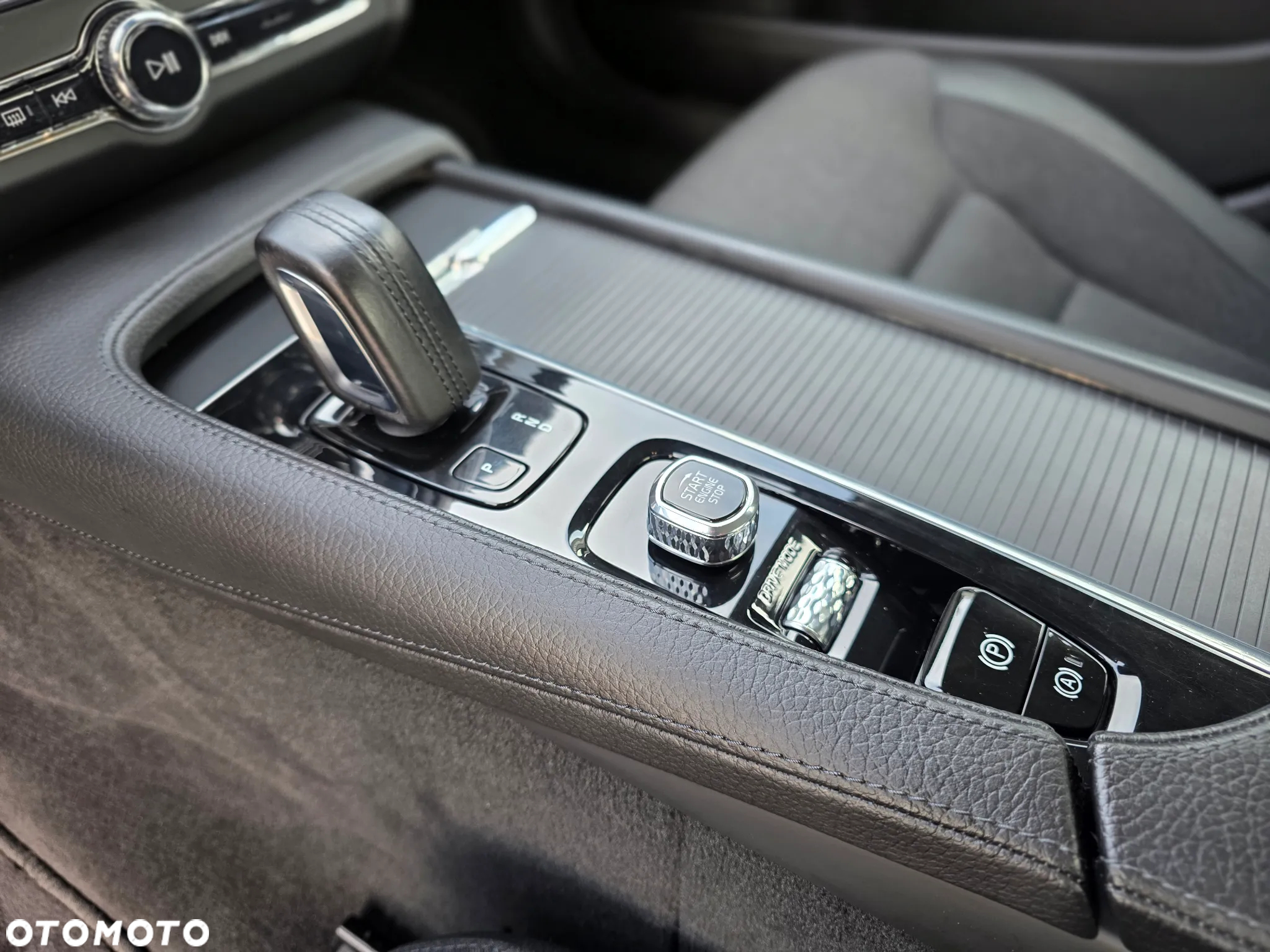 Volvo S90 B4 B Momentum Pro - 20