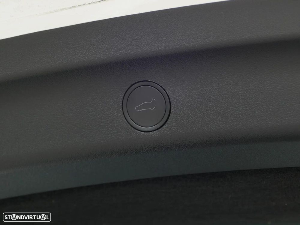 Tesla Model Y Tração Traseira - 12