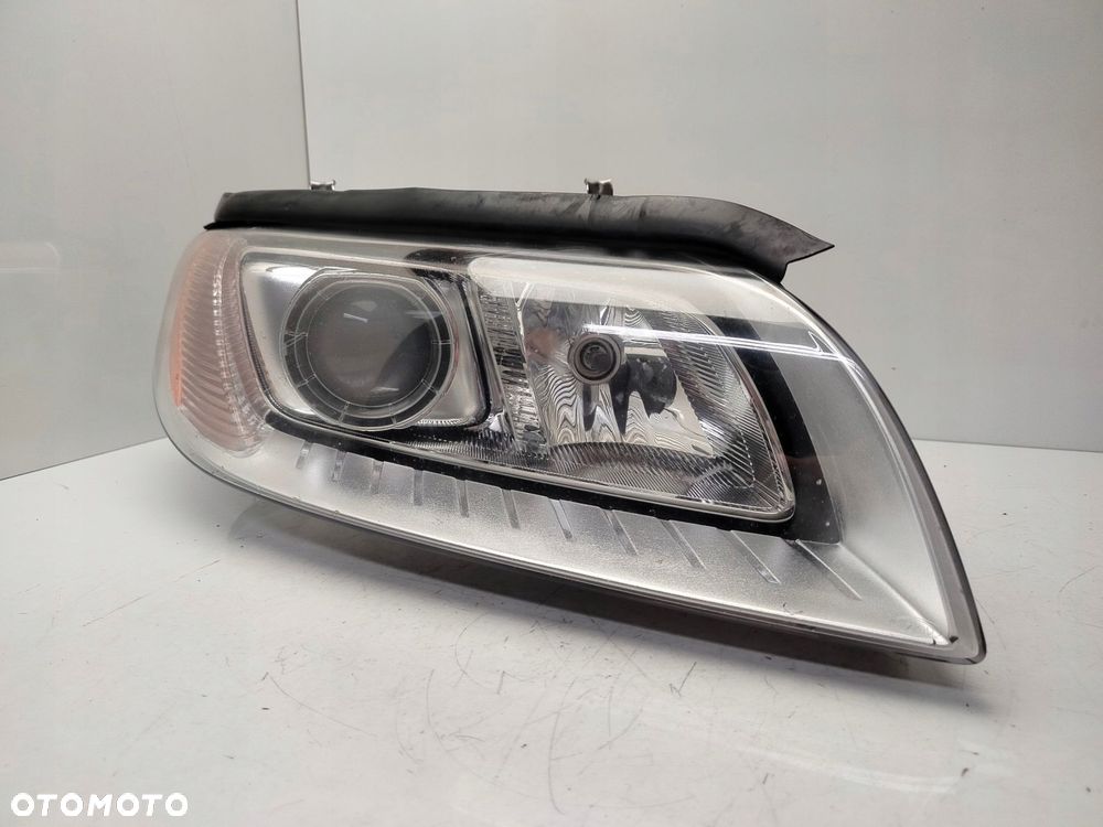 volvo xc70 v70 iii 07r- reflektor lampa prawy przód prawa przednia xenon - 2