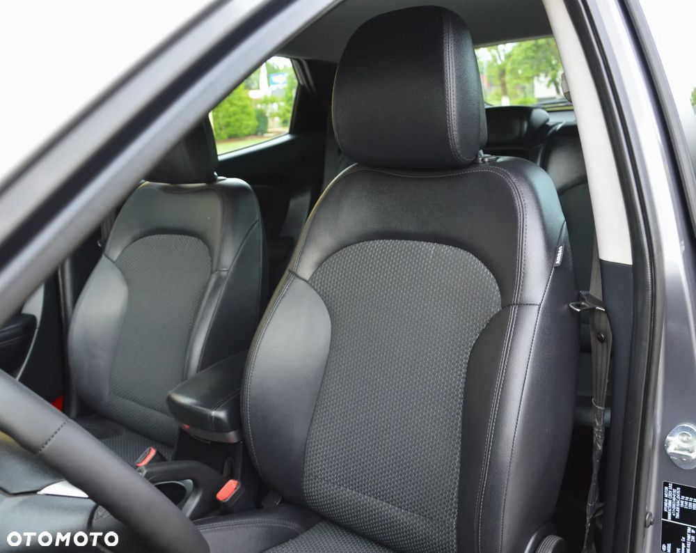 Hyundai ix35 - 16