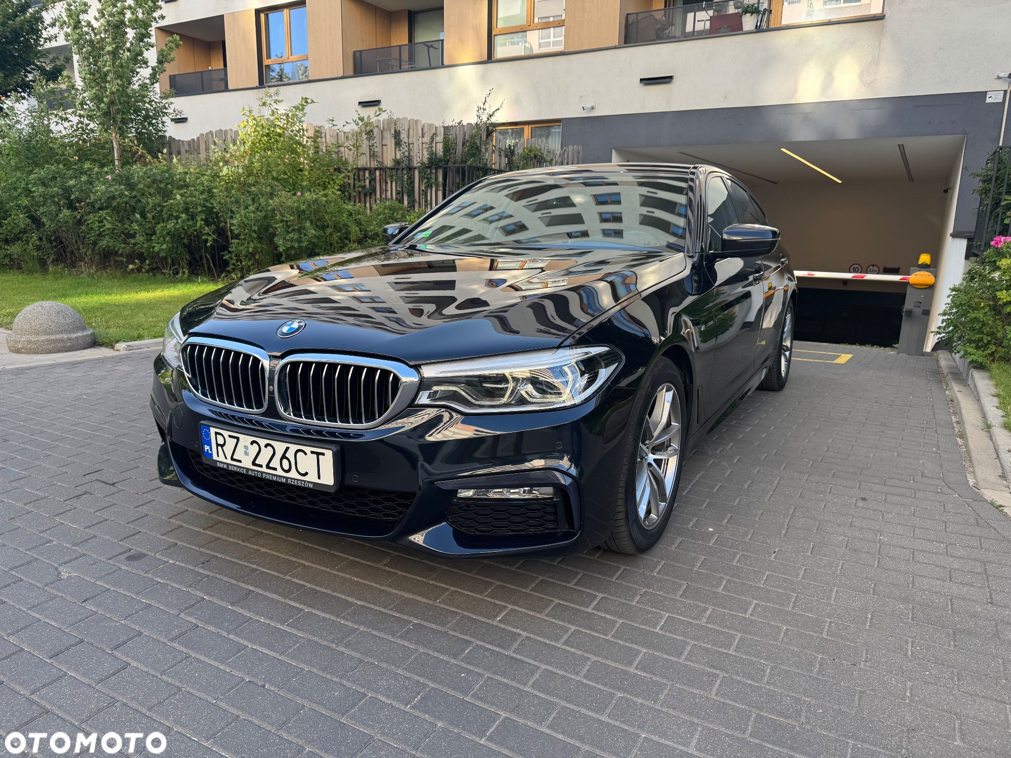 BMW Seria 5 520d xDrive M Sport sport - 1