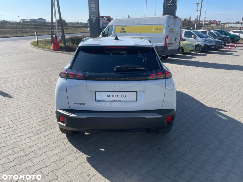 Peugeot 2008 - 7