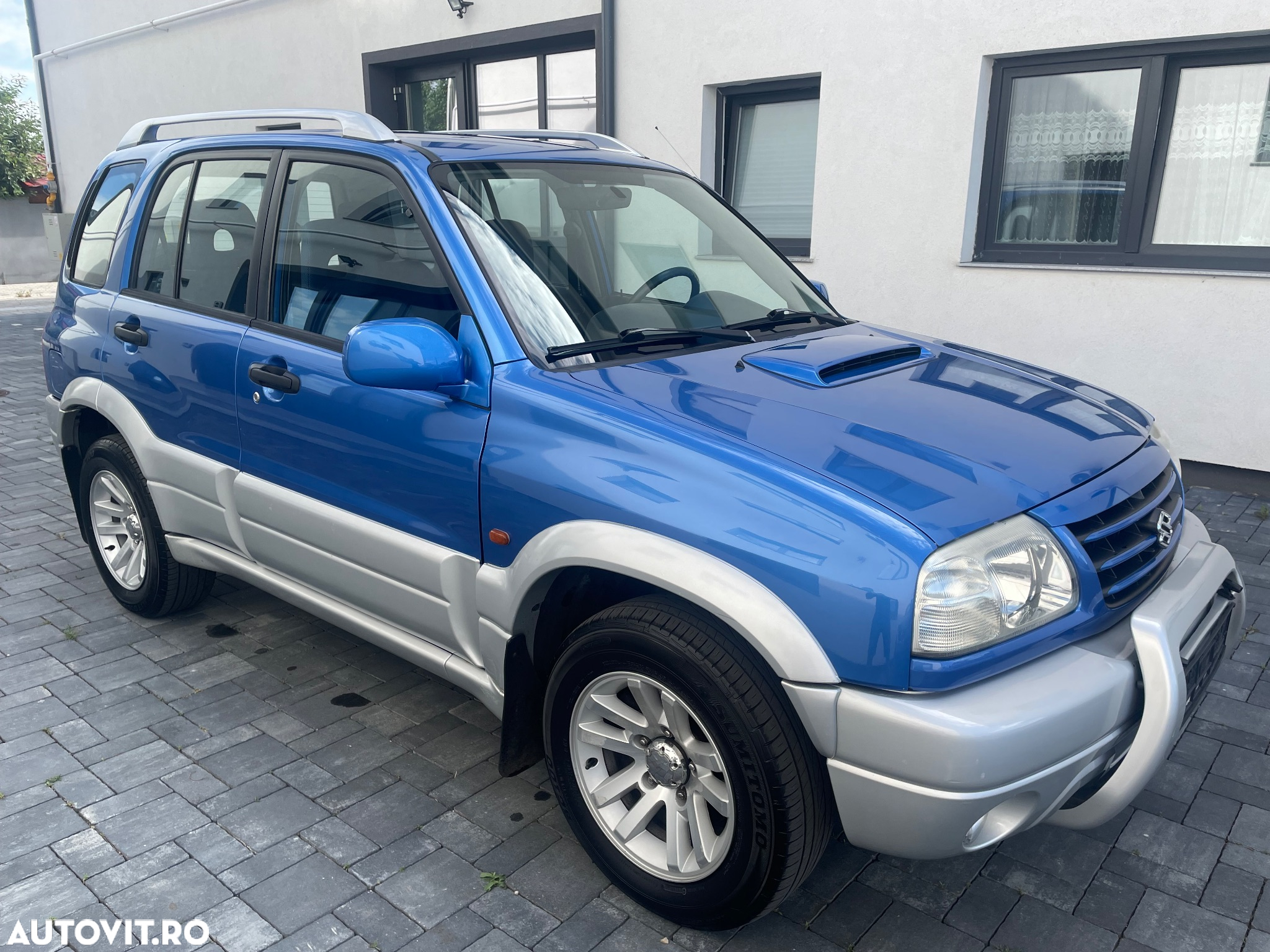 Suzuki Grand Vitara - 3