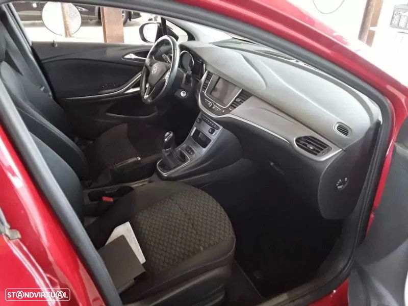 Opel Astra Sports Tourer 1.2 Turbo Business Edition - 6