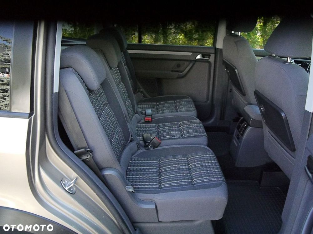 Volkswagen Touran 1.6 TDI DPF Cross - 29