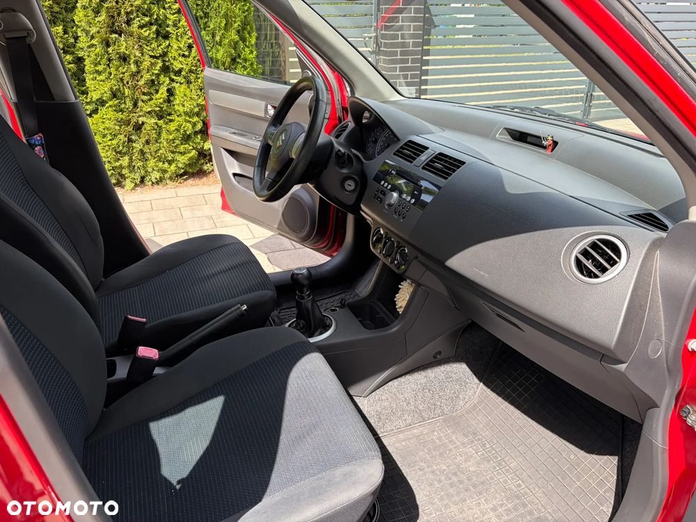 Suzuki Swift 1.3 GS / Premium - 8