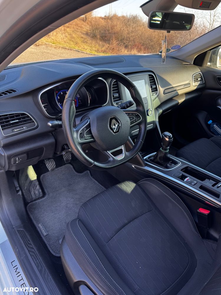 Renault Megane TCe GPF Limited - 10