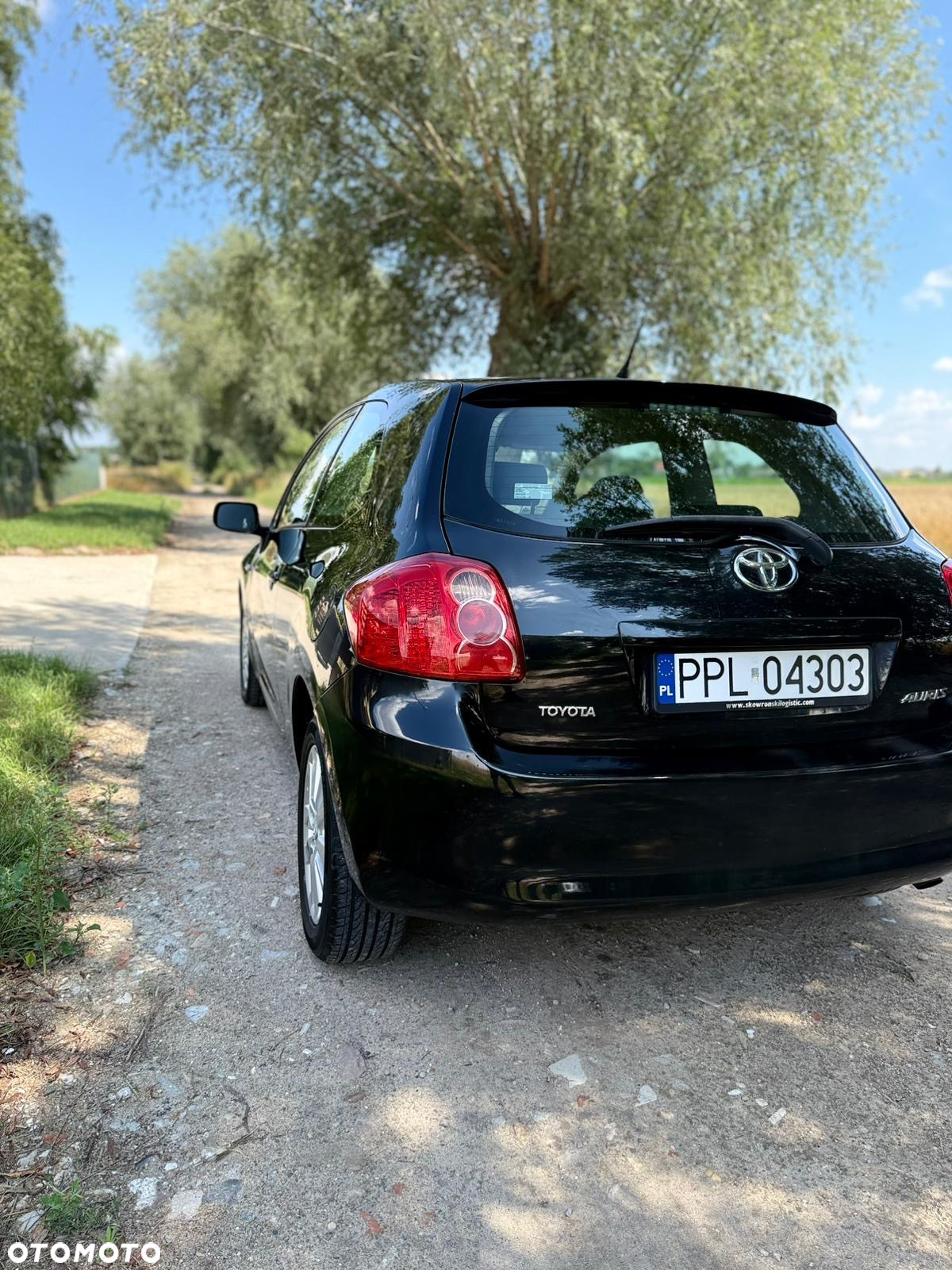 Toyota Auris 2.0 D-4D Premium - 7