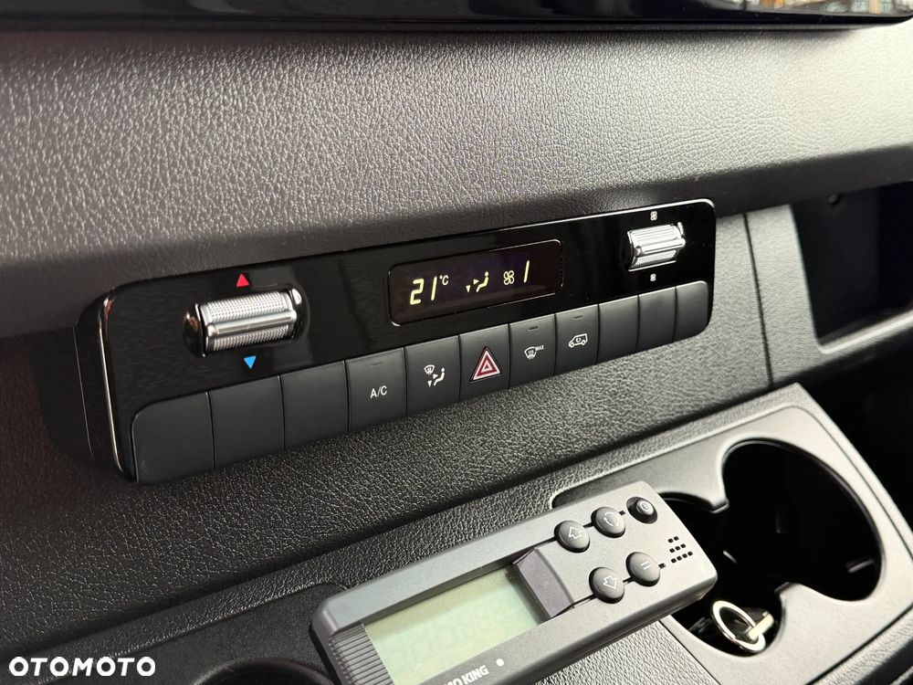 Mercedes-Benz SPRINTER //  319 CDI 3.0 V6 190 KM  // THERMO KING // MROŹNIA // CHŁODNIA //  100 % BEZWYPADKOWY // L4H2 // KRAJOWY// 1 WŁ // 230V // FUNKCJA GRZANIA // // -20 °C // Full Opcja  // - 30