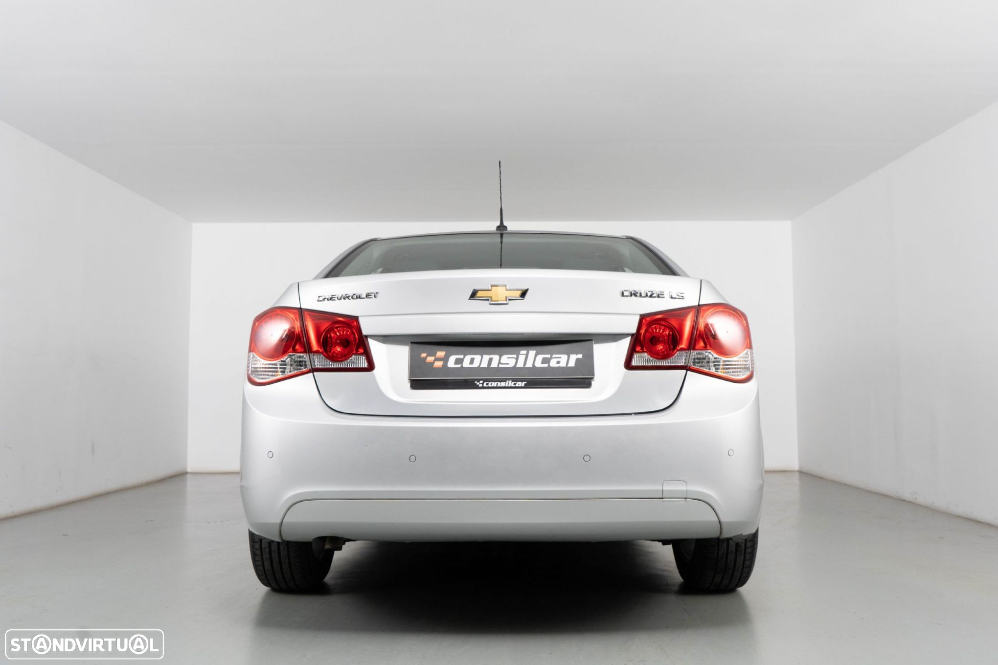 Chevrolet Cruze 1.6 LS - 4