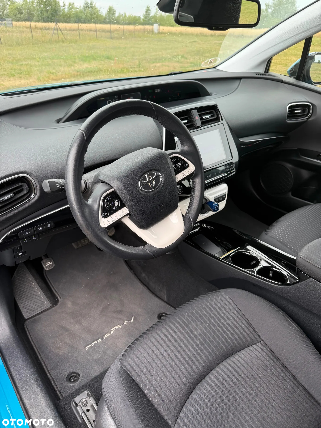 Toyota Prius Plug-in 1.8 Hybrid Executive - 9