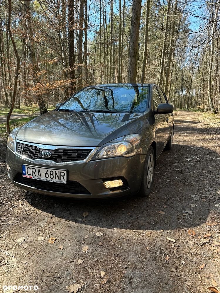 Kia Ceed 1.4 Comfort - 12